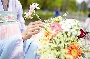 zca814d26e506775e 各地の「春旅行経済」を盛り上げる「花見経済」