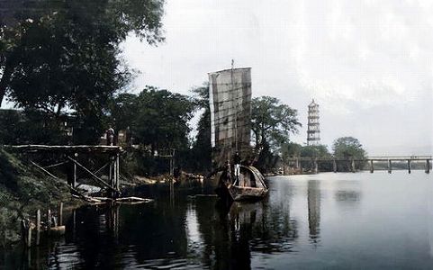 z89e4dc327db473ed 日本の高松市中学生訪中親善訪問団が江西省南昌で交流イベントに参加