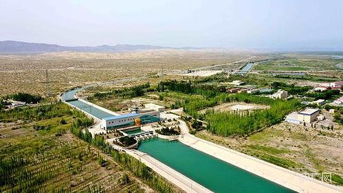 z754f5d990b0dfb6e 天山の奥深くにある「モバイルバッテリー」