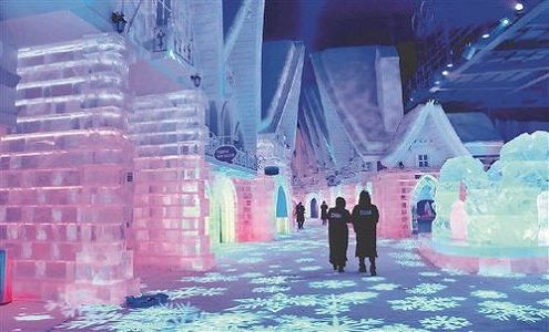 一瞬で夏から冬へ 黒竜江省哈爾浜に「氷雪小世界」がオープン z0004fcfc87fdad38 一瞬で夏から冬へ 黒竜江省哈爾浜に「氷雪小世界」がオープン