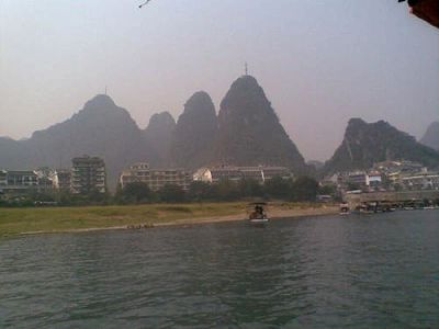 z7027d88d0e0b47d1 日本の青少年友好交流団が広西壮族自治区の桂林市を訪問