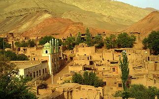 z2a789aae1733d580 まさに灼熱！新疆維吾爾自治区の火焔山の地表面温度が75度に