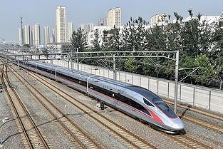 z2bc0882f23b73ebf 中秋節、「高速鉄道2時間圏」の短距離旅行が人気に