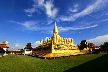 zb82cbdb4c1489159 中国ラオス鉄道・国際旅客列車の単日利用者数の過去最多記録更新