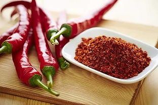 ze88abf9650479d3c 美しく咲き乱れ豊かさにつながる赤い唐辛子　河南省安陽市