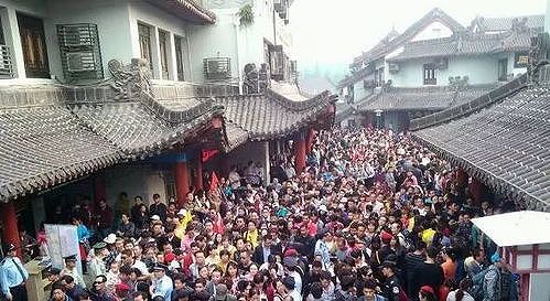 zfb0e23a243a6dc2e 国慶節連休　10月1日の鉄道旅客輸送量が一日の過去最高に